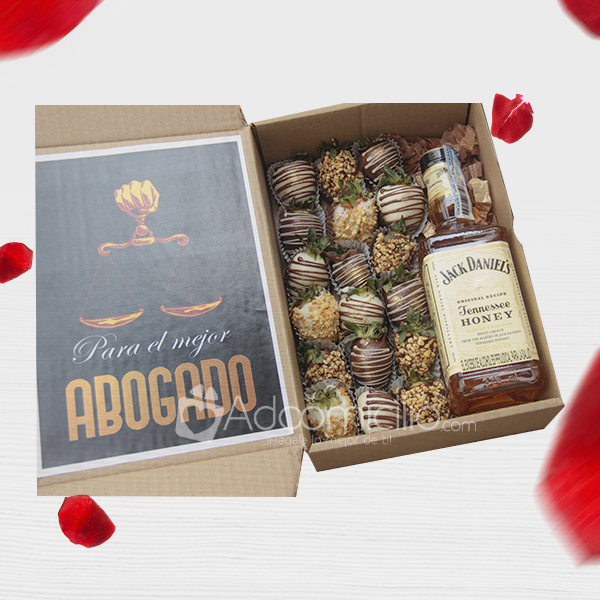 Regalos a Domicilio en Medellín Fresas y Whiskey, Pedido con Dos días Anticipado
