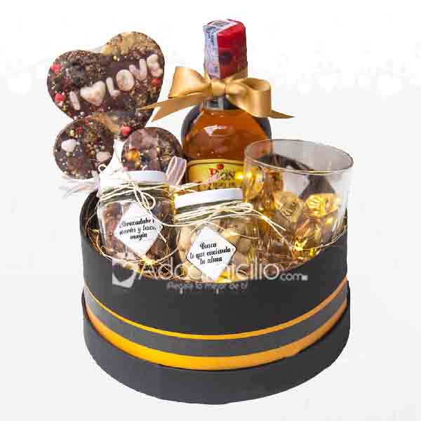 Regalos Con Licor Cilindro Ron A Domicilio En Medellin Pedido Con Un Día De Anticipación 