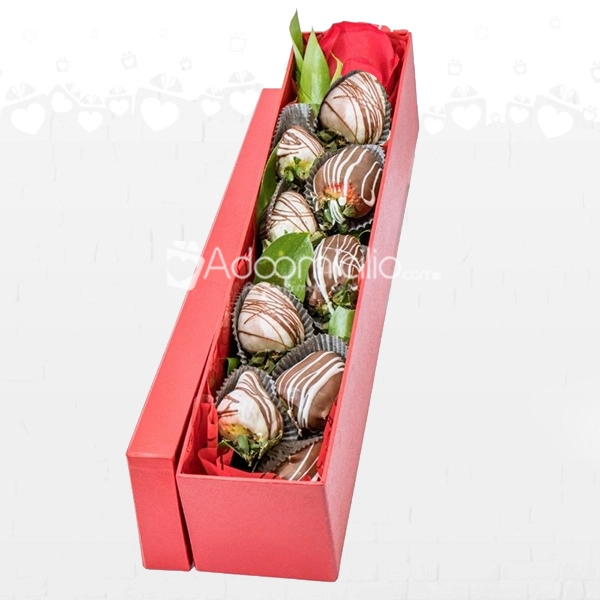 Arreglos con frutas en Medellín Caja Solitario Especial Rosa Con Fresas + Chocolate