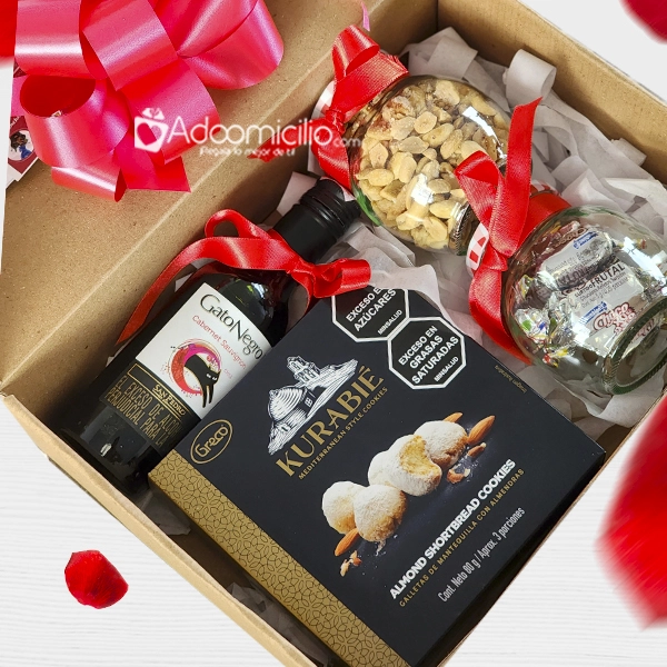 Detalle Para Amor Y Amistad Con Vino A Domicilio En Bogotá Pedido Con Un Día De Anticipación 