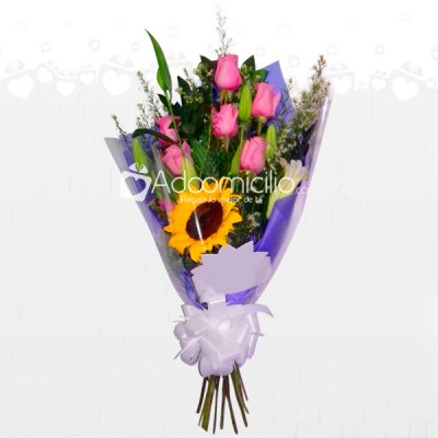 Bouquet Hermoso Despertar Arreglo De Rosas x 6 Con Girasol A Domicilio En Barranquilla