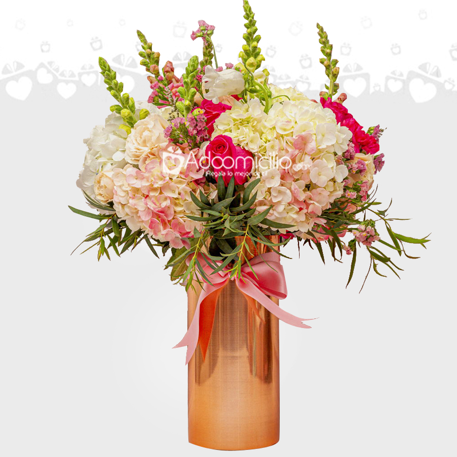 Arreglo Floral Para Conmemorar El Día De La Mujer A Domicilio En Medellín 
